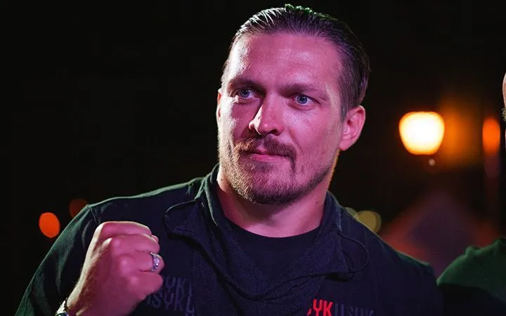 Александра Усика признали лучшим боксером года