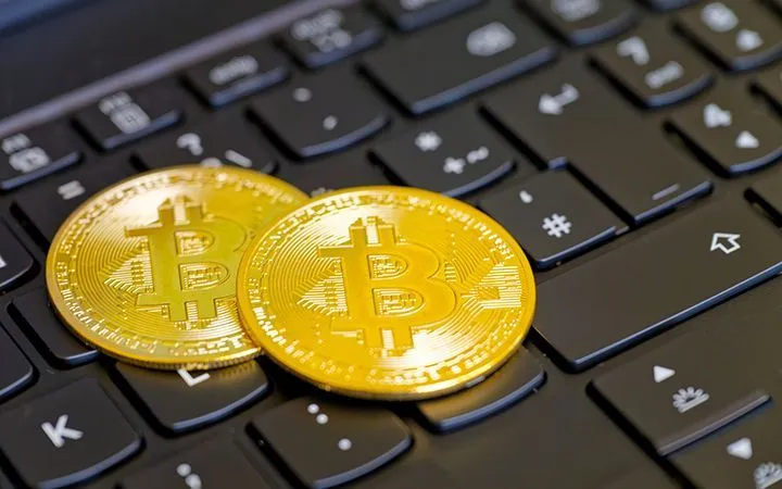 Биткоин завершил август ростом на 24%