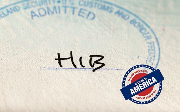 Работодателей хотят штрафовать на $250 тыс. за нарушения с визами H-1B